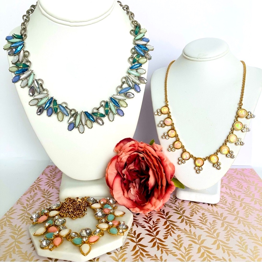 Lot of 3 Fashion Necklaces Pastel Colors Charming Charlie